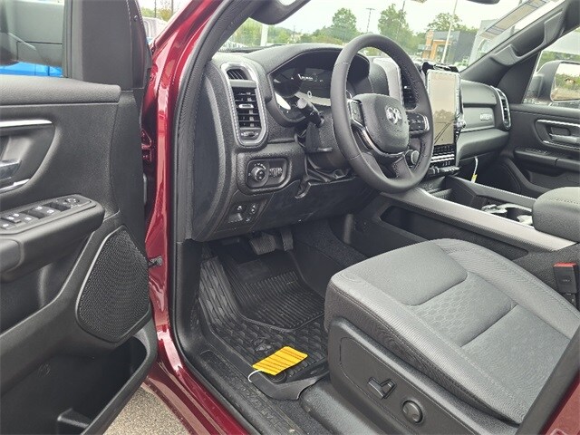 2026 Ram 1500 Big Horn photo 4