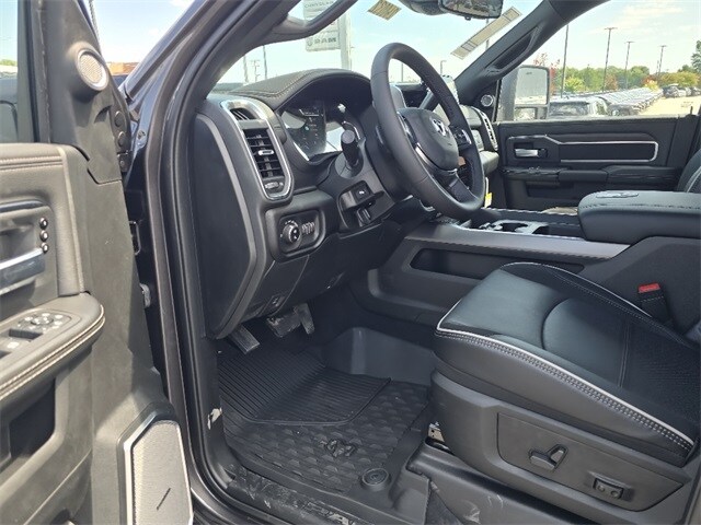 2026 Ram 3500 Laramie photo 4