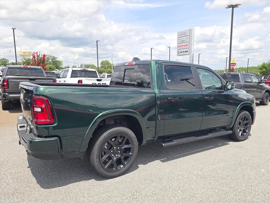 New 2026 Ram 1500 LARAMIE CREW CAB 4X4 5'7 BOX Pickup