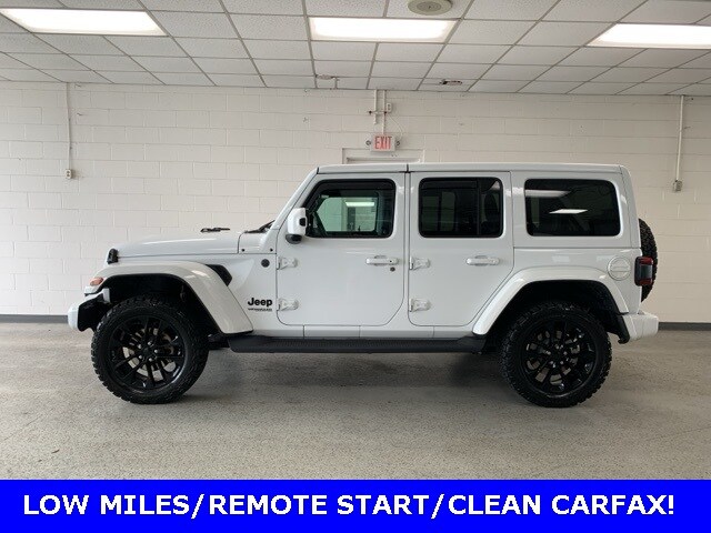 2020 Jeep Wrangler Unlimited Sahara High Altitude photo 3