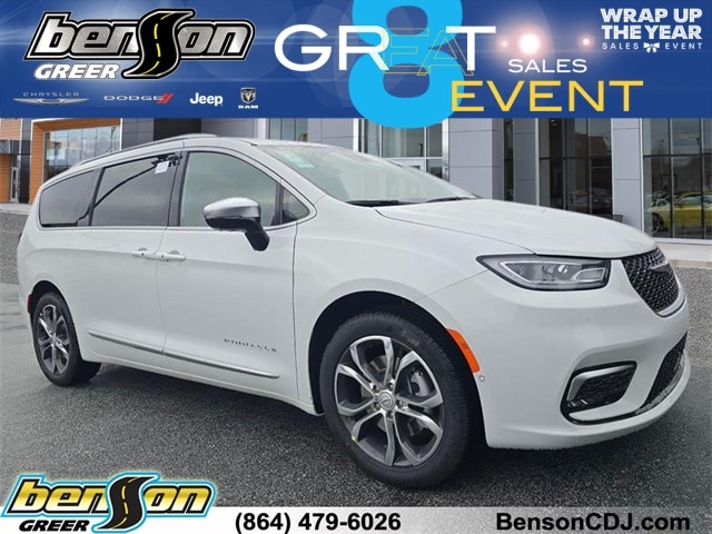 2026 Chrysler Pacifica Pinnacle's photo