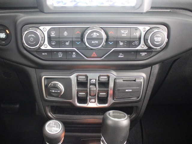 View 18