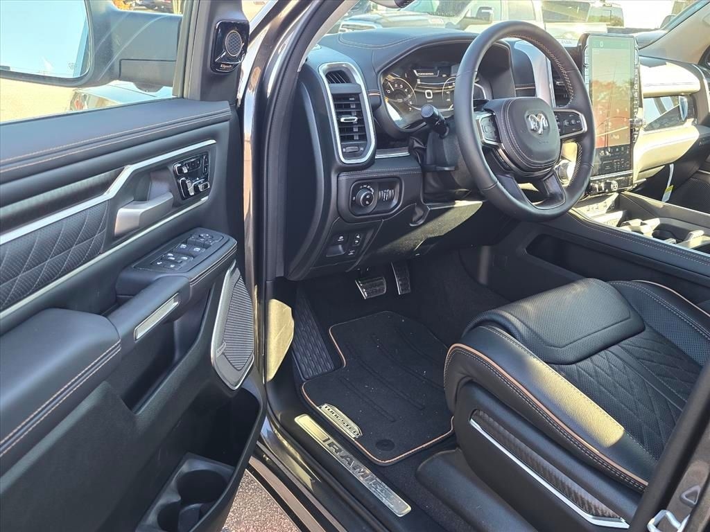 New 2026 Ram 1500 TUNGSTEN CREW CAB 4X4 Pickup