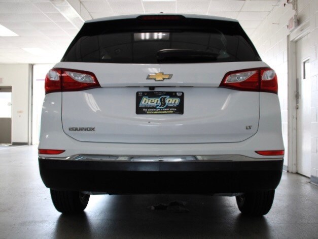 2019 Chevrolet Equinox LT photo 4