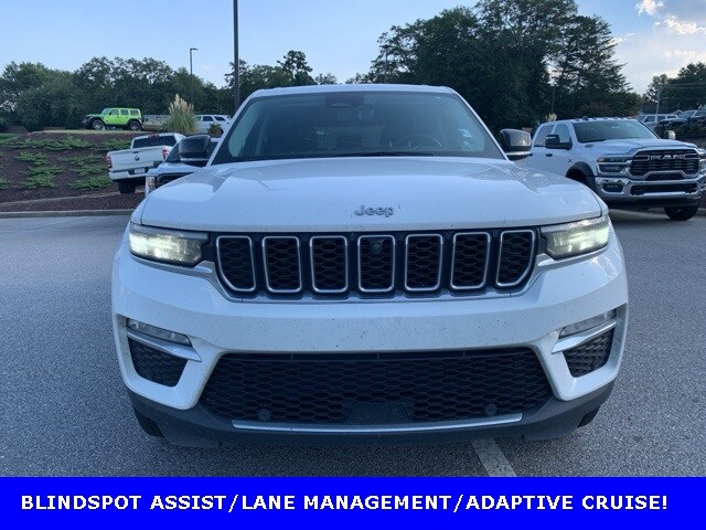 2023 Jeep Grand Cherokee Limited Sport photo 2