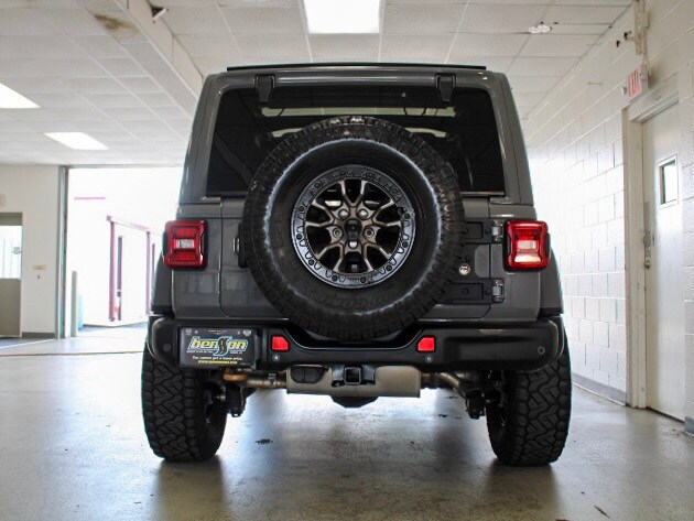 2021 Jeep Wrangler Unlimited Rubicon 392 Sport photo 3