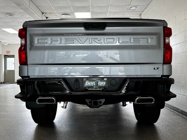 2025 Chevrolet Silverado 1500 LT Trail Boss photo 4