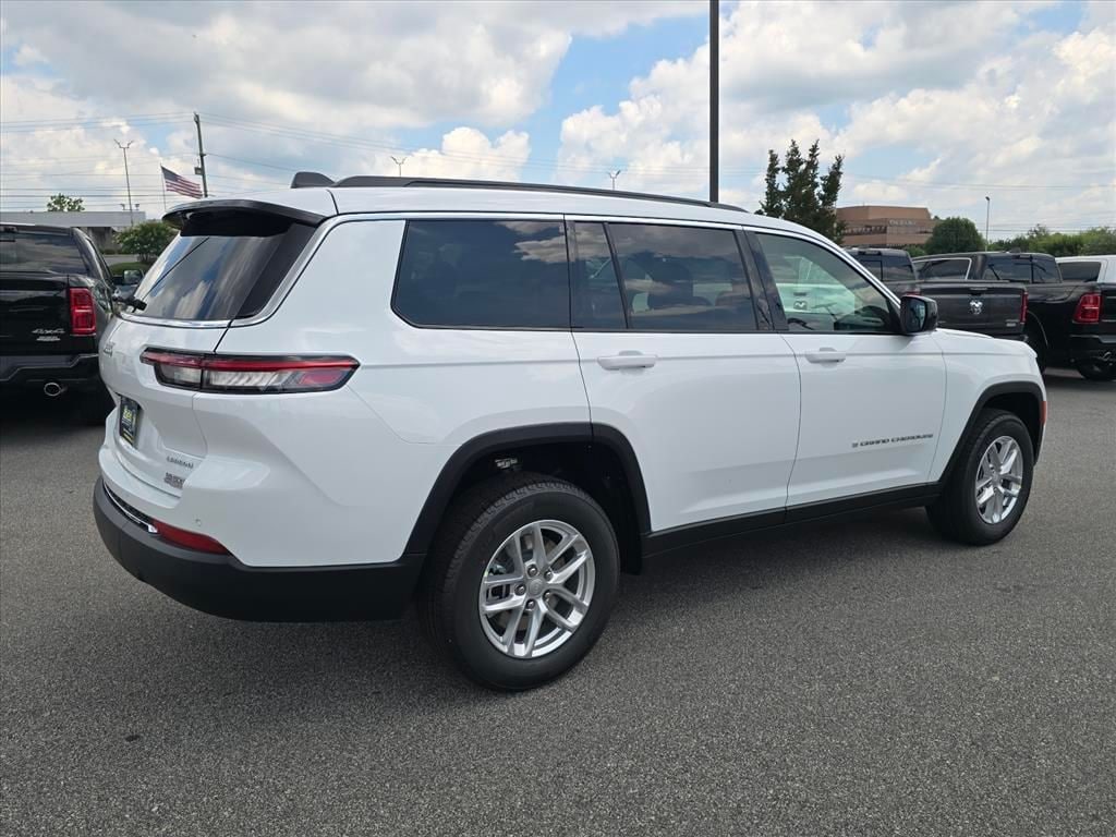 New 2026 Jeep Grand Cherokee L LAREDO 4X2 Sport Utility