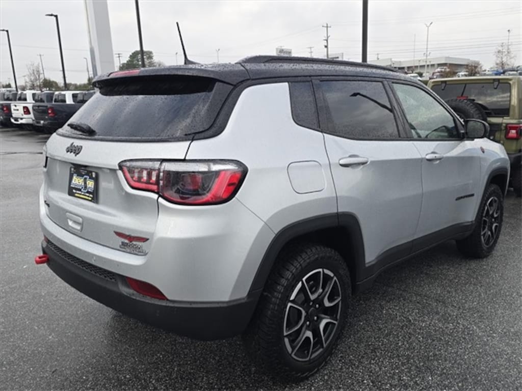 New 2026 Jeep Compass TRAILHAWK 4X4 Sport Utility