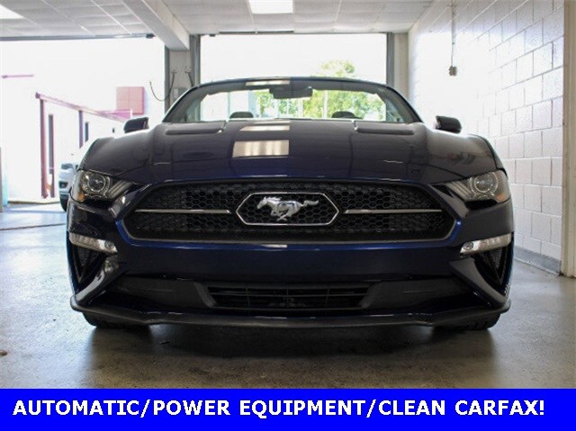 2020 Ford Mustang EcoBoost Premium Convertible photo 3