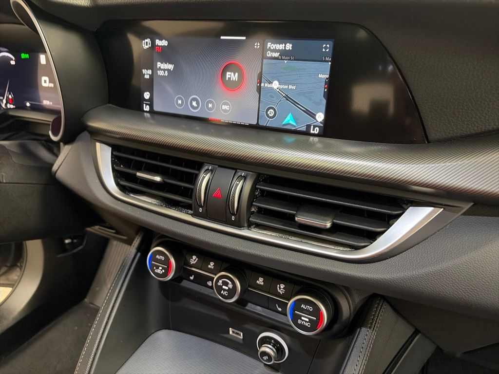 2024 Alfa Romeo Stelvio Veloce - Photo 26