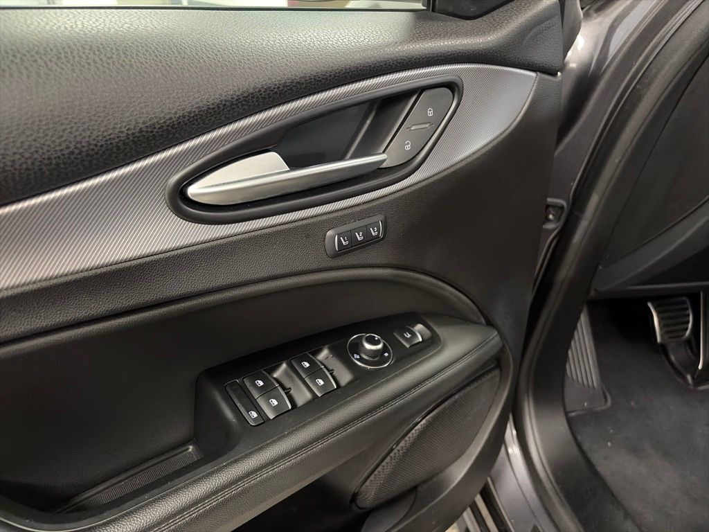 2024 Alfa Romeo Stelvio Veloce - Photo 16