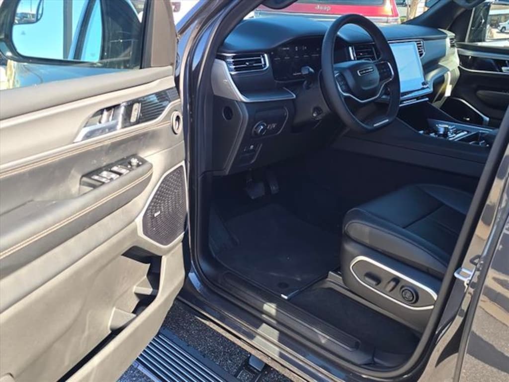 New 2026 Jeep Grand Wagoneer LIMITED RESERVE 4X4 Sport Utility