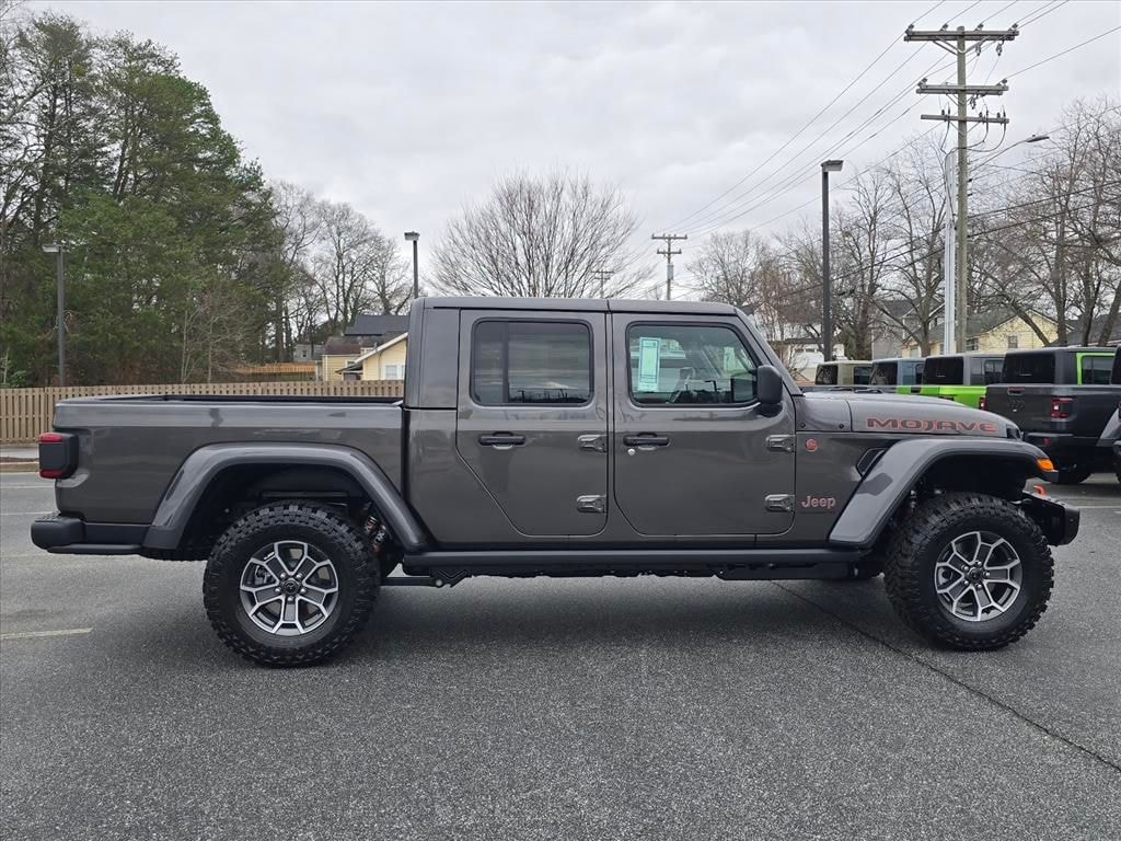New 2026 Jeep Gladiator MOJAVE X 4X4 Pickup