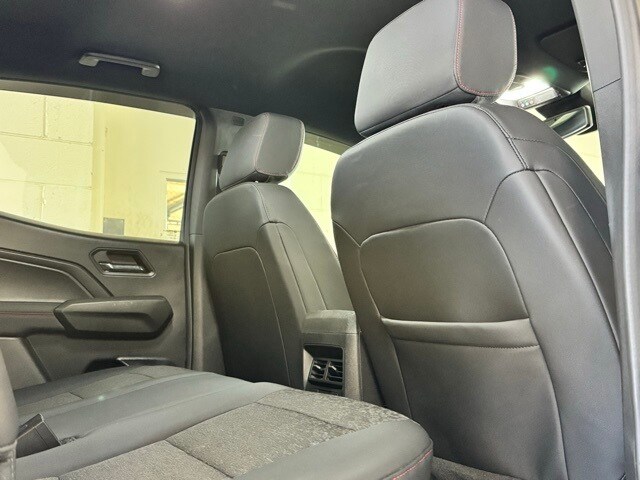 2023 Chevrolet Colorado Z71 photo 4