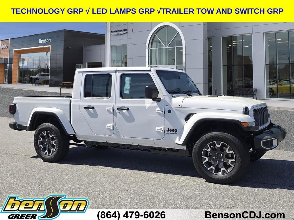 New 2026 Jeep Gladiator SAHARA 4X4 Pickup