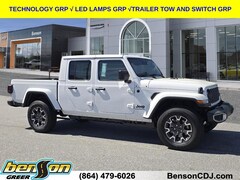 2026 Jeep Gladiator SAHARA 4X4 Pickup