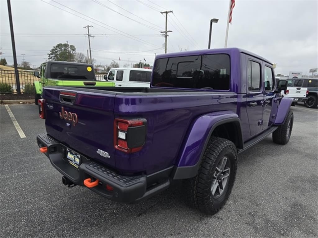 New 2026 Jeep Gladiator MOJAVE X 4X4 Pickup