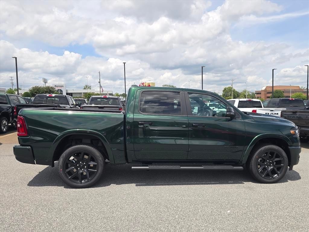 New 2026 Ram 1500 LARAMIE CREW CAB 4X4 5'7 BOX Pickup