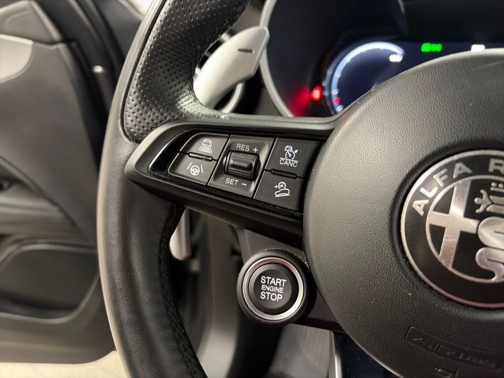 2024 Alfa Romeo Stelvio Veloce - Photo 34