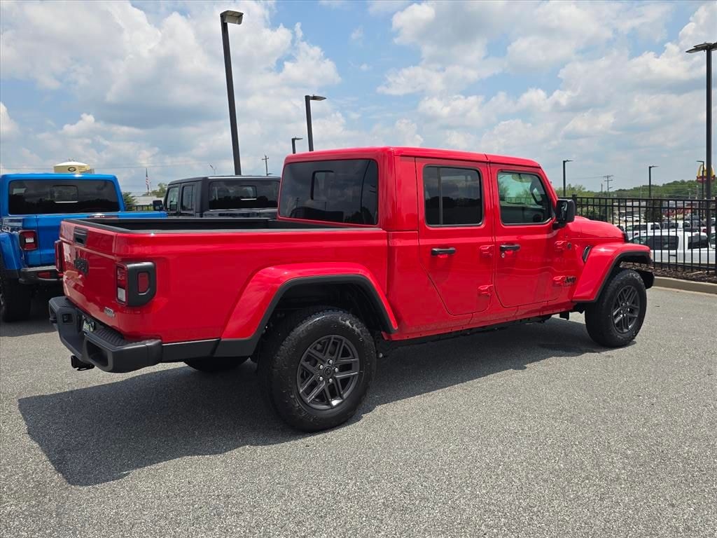 New 2026 Jeep Gladiator SPORT S 4X4 Pickup