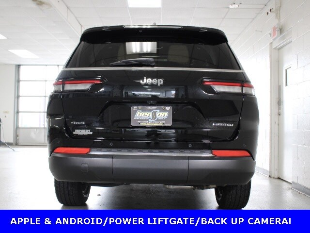 2024 Jeep Grand Cherokee Limited photo 3