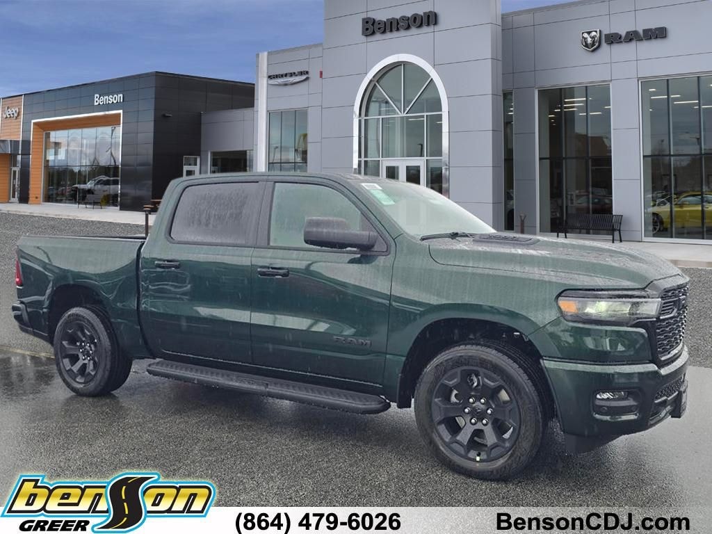 New 2026 Ram 1500 EXPRESS CREW CAB 4X4 5'7 BOX Pickup