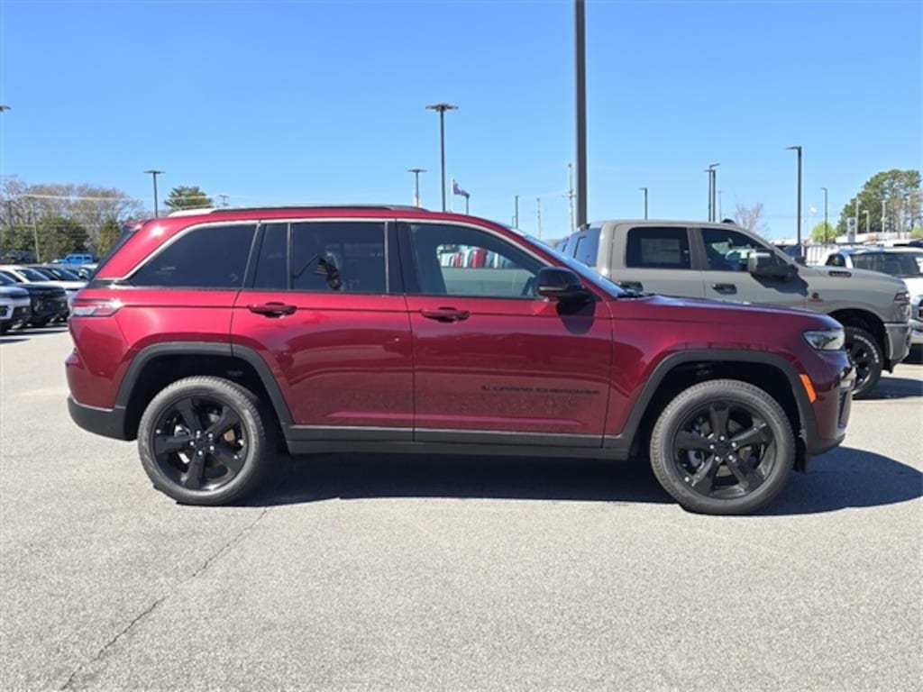 New 2026 Jeep Grand Cherokee LIMITED 4X2 Sport Utility