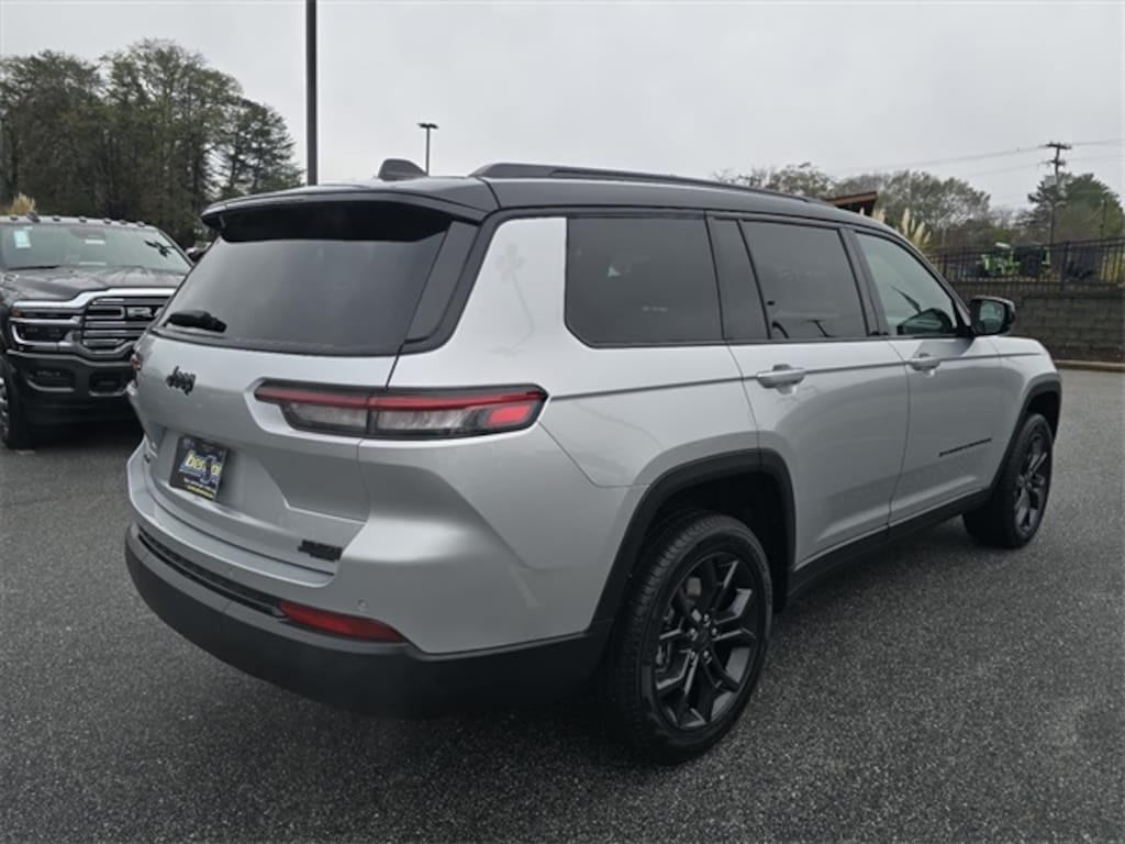 New 2025 Jeep Grand Cherokee L LIMITED 4X4 Sport Utility