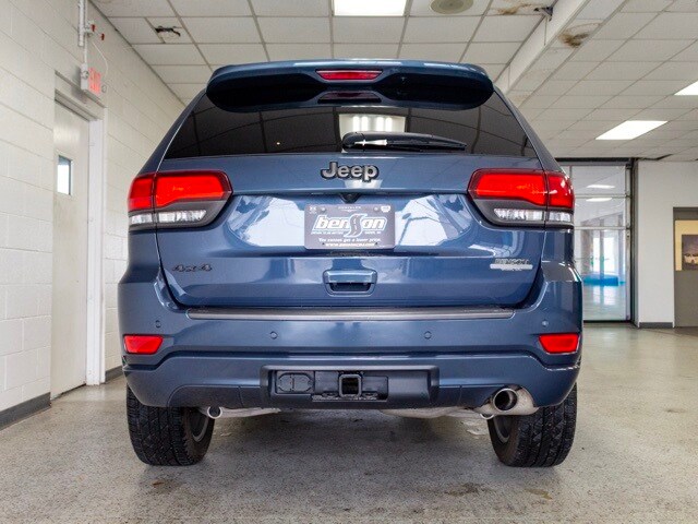 2021 Jeep Grand Cherokee Anniversary Edition Sport photo 3