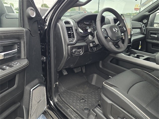 2026 Ram 3500 Laramie photo 4