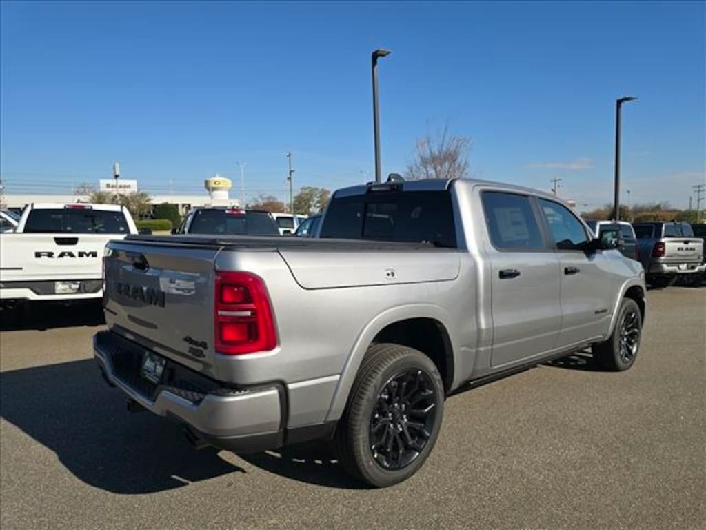 New 2026 Ram 1500 LIMITED CREW CAB 4X4 5'7 BOX Pickup