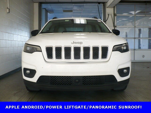 2022 Jeep Cherokee Latitude Lux Sport photo 2