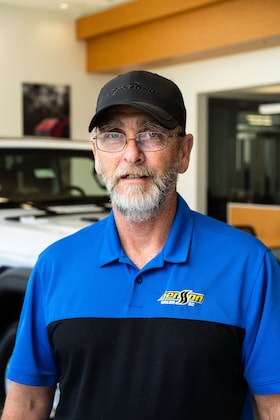 Staff member Wayne Wells from ID_4a8f17