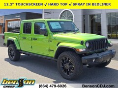 2025 Jeep Gladiator NIGHTHAWK 4X4 Pickup