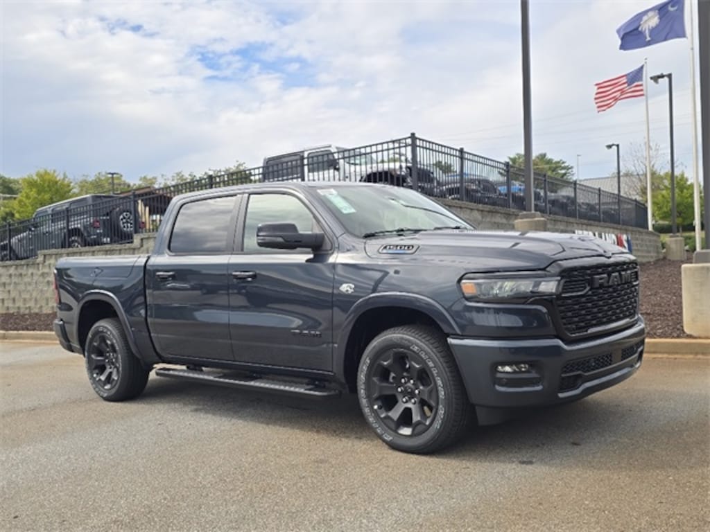 New 2026 Ram 1500 BIG HORN CREW CAB 4X4 5'7 BOX Pickup