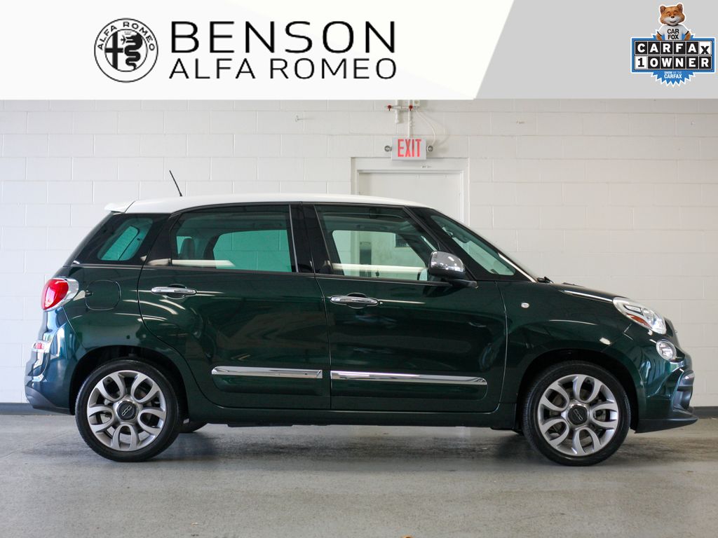 2019 FIAT 500L Lounge FWD's photo