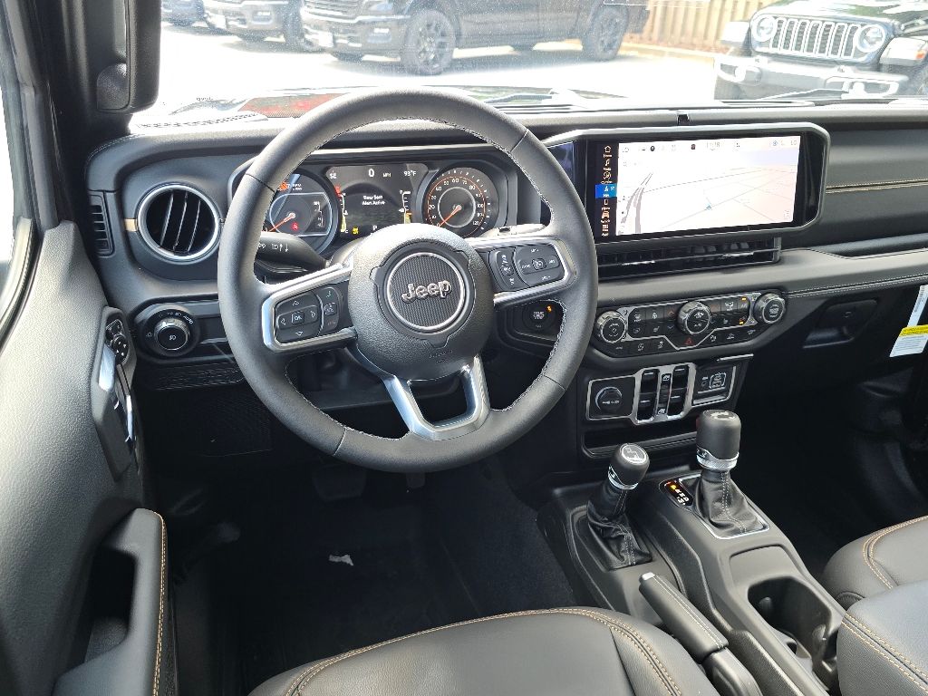 2025 Jeep Wrangler 4-Door Sahara - Photo 6