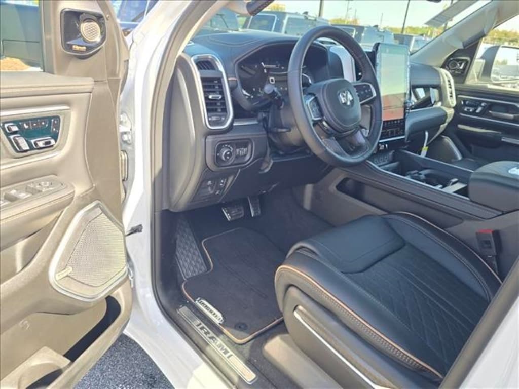 New 2026 Ram 1500 TUNGSTEN CREW CAB 4X4 Pickup