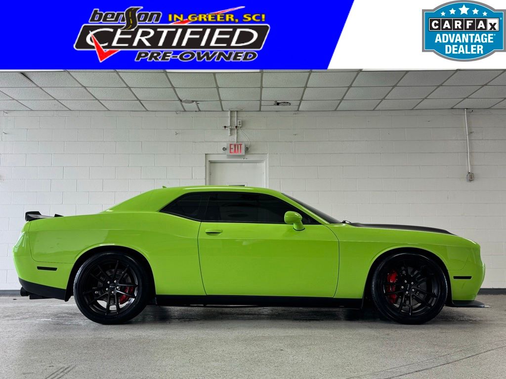 2023 Dodge Challenger SRT Hellcat Jailbreak Auto's photo