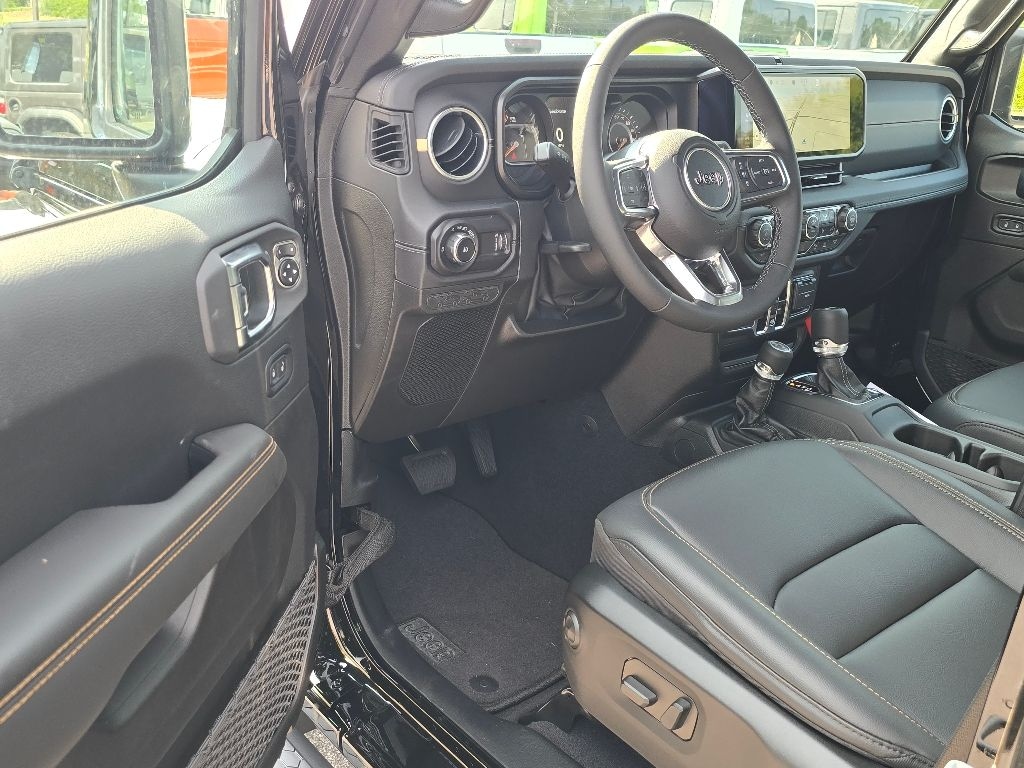 New 2025 Jeep Wrangler 4-DOOR SAHARA Sport Utility