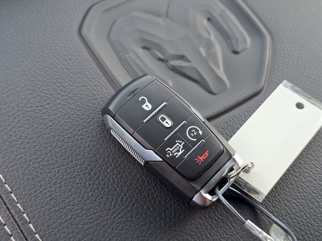 2026 RAM 1500 Laramie - Photo 13