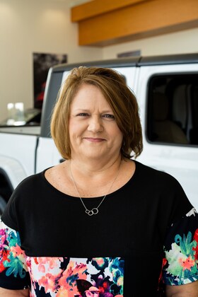 Staff member Julie Shytles from ID_756939
