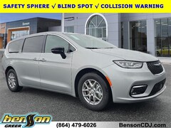 2026 Chrysler Pacifica SELECT Passenger Van