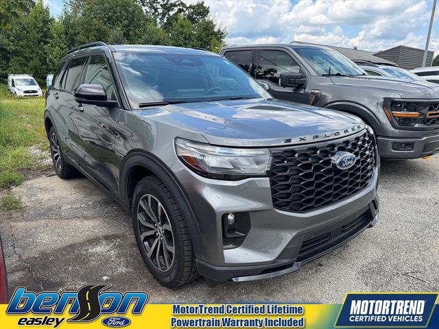 2025 Ford Explorer