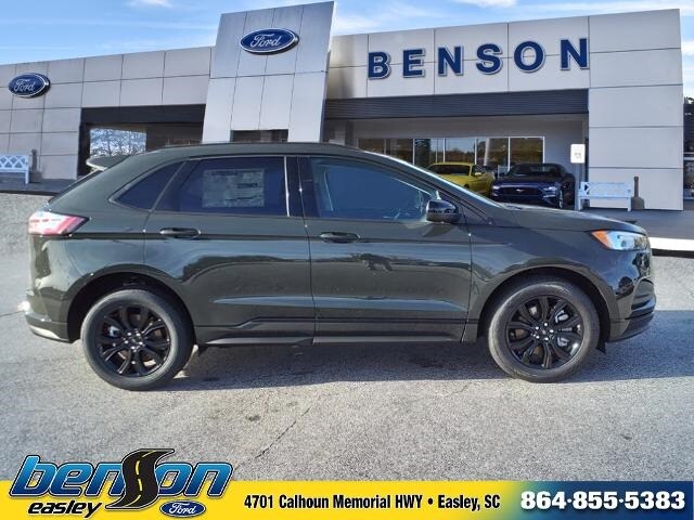 2024 Ford Edge SE photo 2