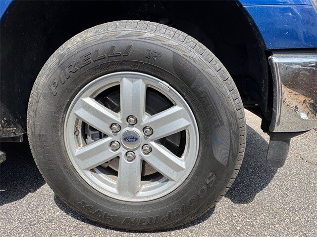 2022 Ford F-150 XLT photo 2