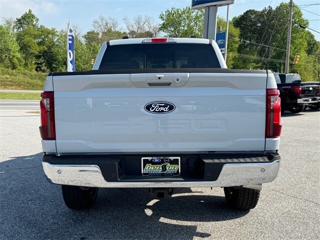 2025 Ford F-150 XLT photo 4