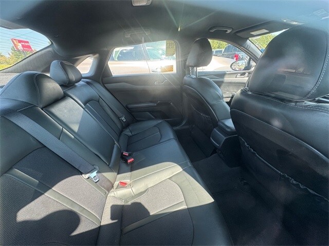2021 Kia K5 GT-Line photo 4