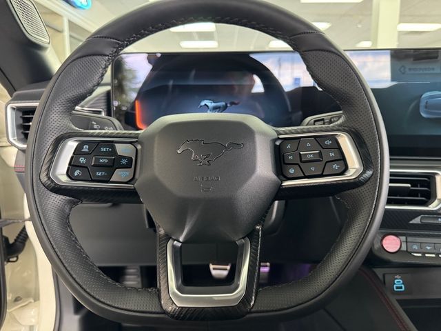 2025 Ford Mustang GT Premium Fastback - Photo 13